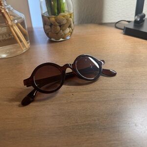 Round Sunglasses